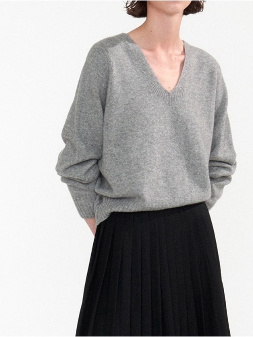 Nothing Written Erin wool v-neck pullover